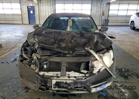 2017 Honda Civic Lx z USA, uszkodzony, nr VIN 19XFC2F51HE029722